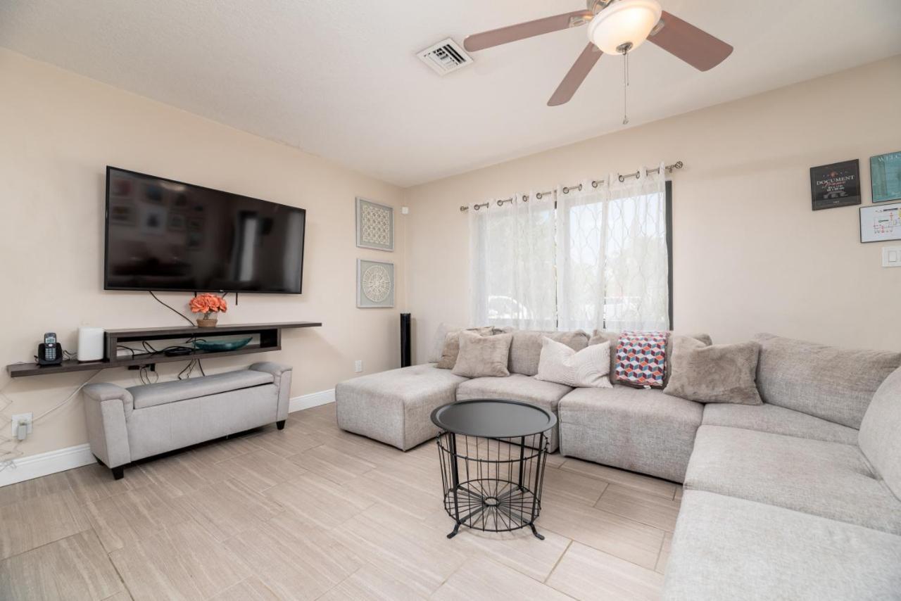 Home At Poinsettia Heights Fort Lauderdale Esterno foto